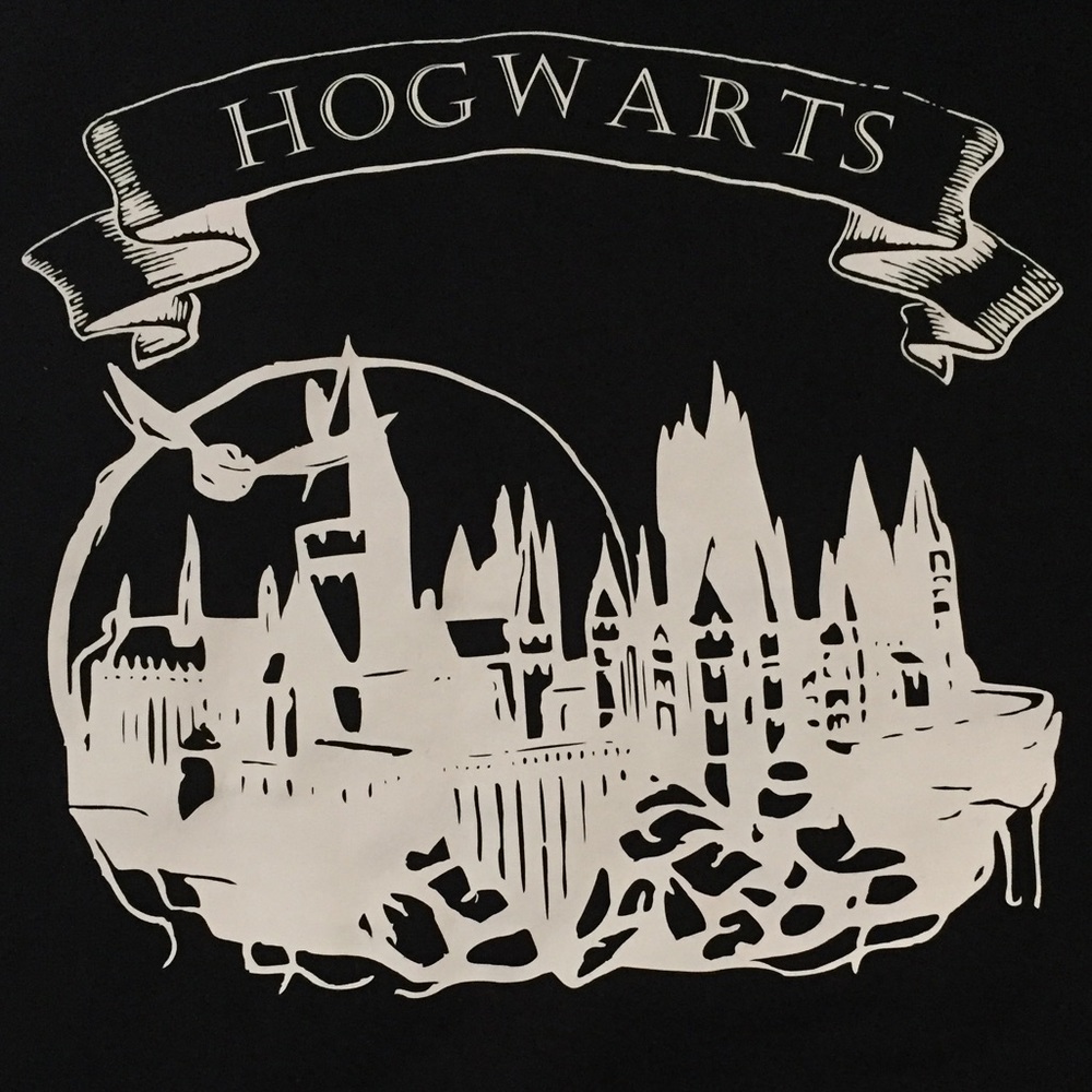 Last one! Harry Potter Graphic Hogwarts School Graphic Sweater Movie Always - Picture 6 of 8